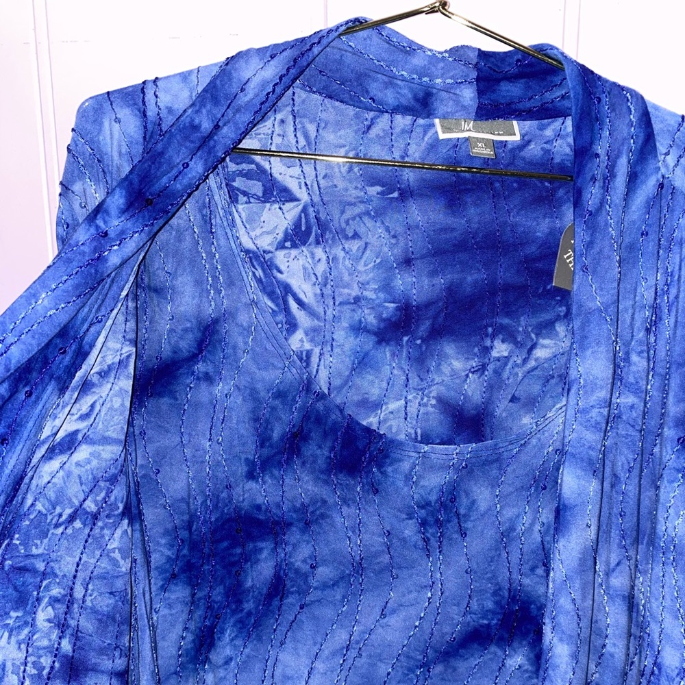 NWT JM COLLECTION TOP